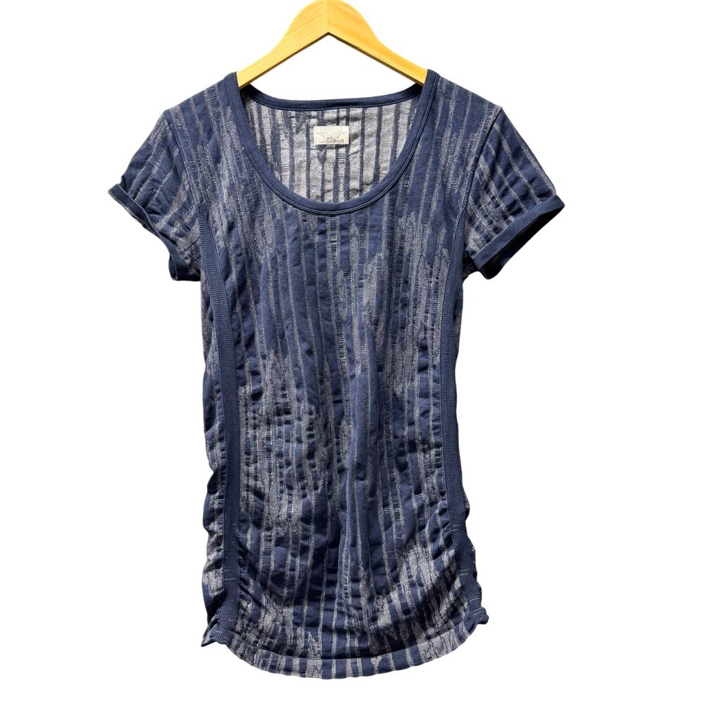 Athleta IKAT Shirt Womens XL Blue Short Sleeve Ruched Side Stretch Activewear‎